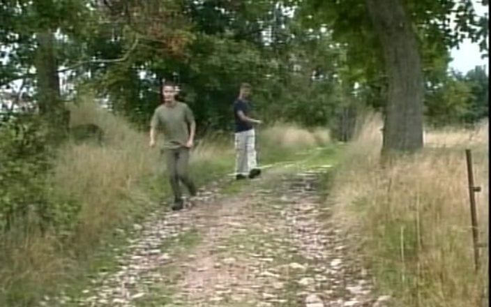 Gay 90's Vintage Porn: Ritmik akışta cesur erkekler 2