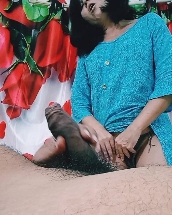 Bolly Karma: Berikut adalah isteri jalang awak