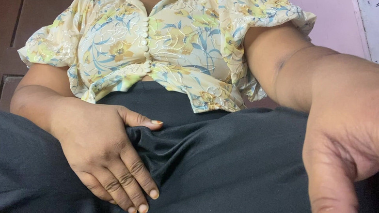 Angoori: Якби я не могла знайти пеніс, я зробила це пальцем