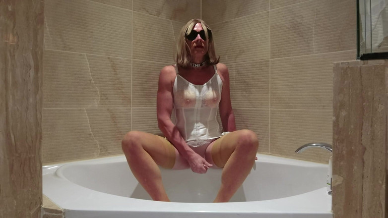 Sissy Cummy Lingerie: Michelle Hernandez: Hurghada Hotel Entertainment - Épisode Ii - Satisfaction Matinale Complète