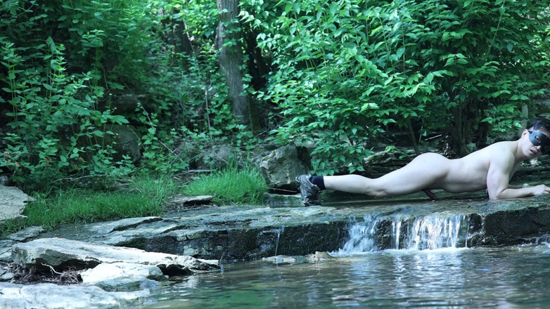 barenakedboy: 폭포에 의해 굴곡, 약간의 개인 순간을 몰래하려고 ...