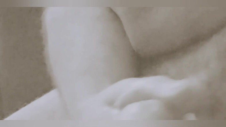 David Harden: Solo masturbatie in Montreal