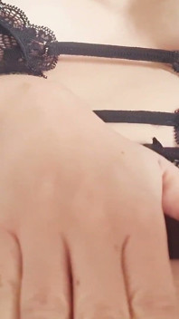 ช่วยด้วยมือแบบมีผู้นํา ฉันพยายามทําให้คุณถึงจุดสุดยอดแต่ฉันถึงจุดสุดยอดก่อน