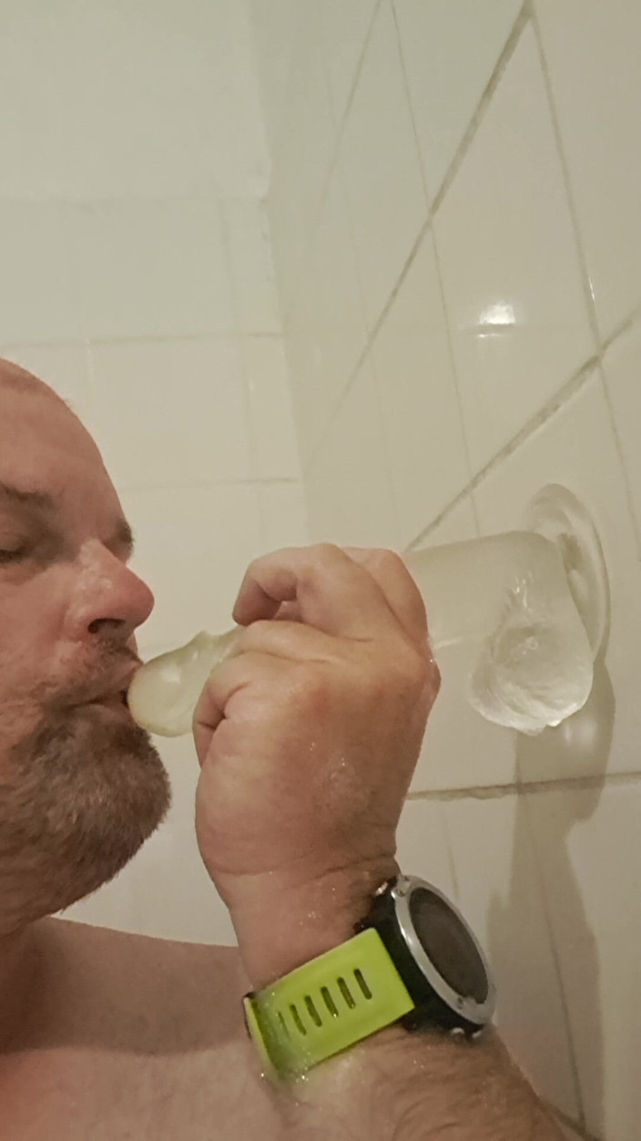 Fickspecht: Więc w końcu ssij dildo!