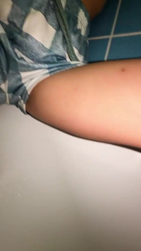 How MILF Pee in Clothes Pijama