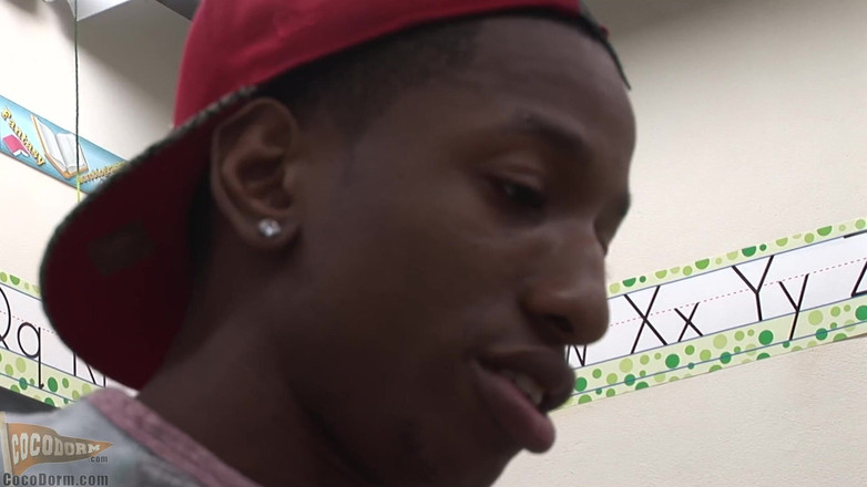 CocoDorm: Drummer Boi &amp; Travis Davis