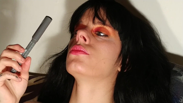 Beth Kinky: Hraní s mým nosem