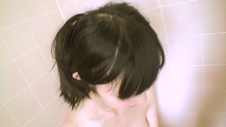 Asiatiques: Small titted asian teen is sucking cock in the bathroom