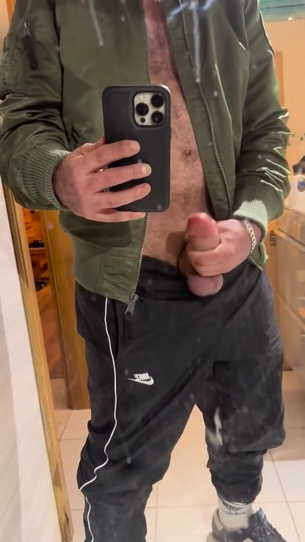 Bigger Cock (Ditrypig fetish)