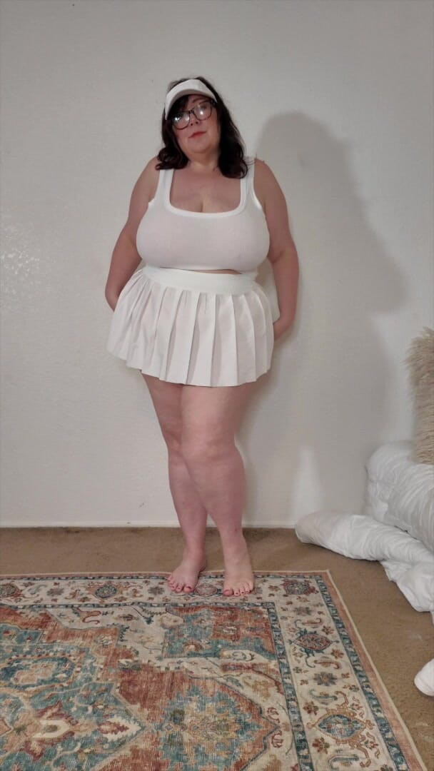 cutejayne: Busty BBW Tennis MILF