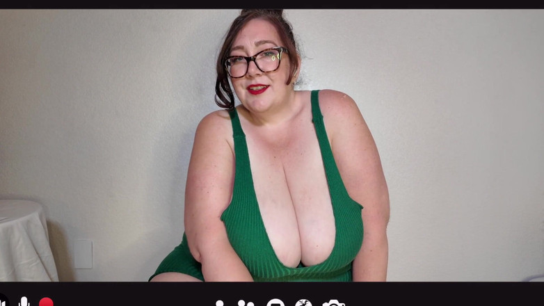 cutejayne: Seksi Tombul Patron Telefonda Boşalıyor