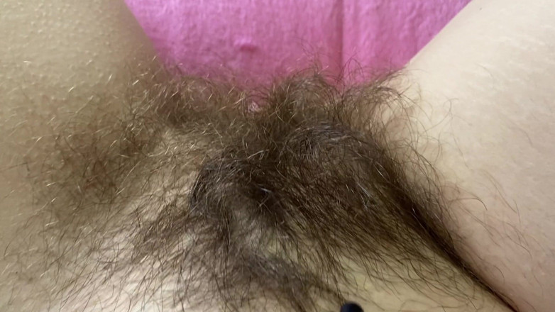 Cuteblonde666: Hairy bush fetish closeup