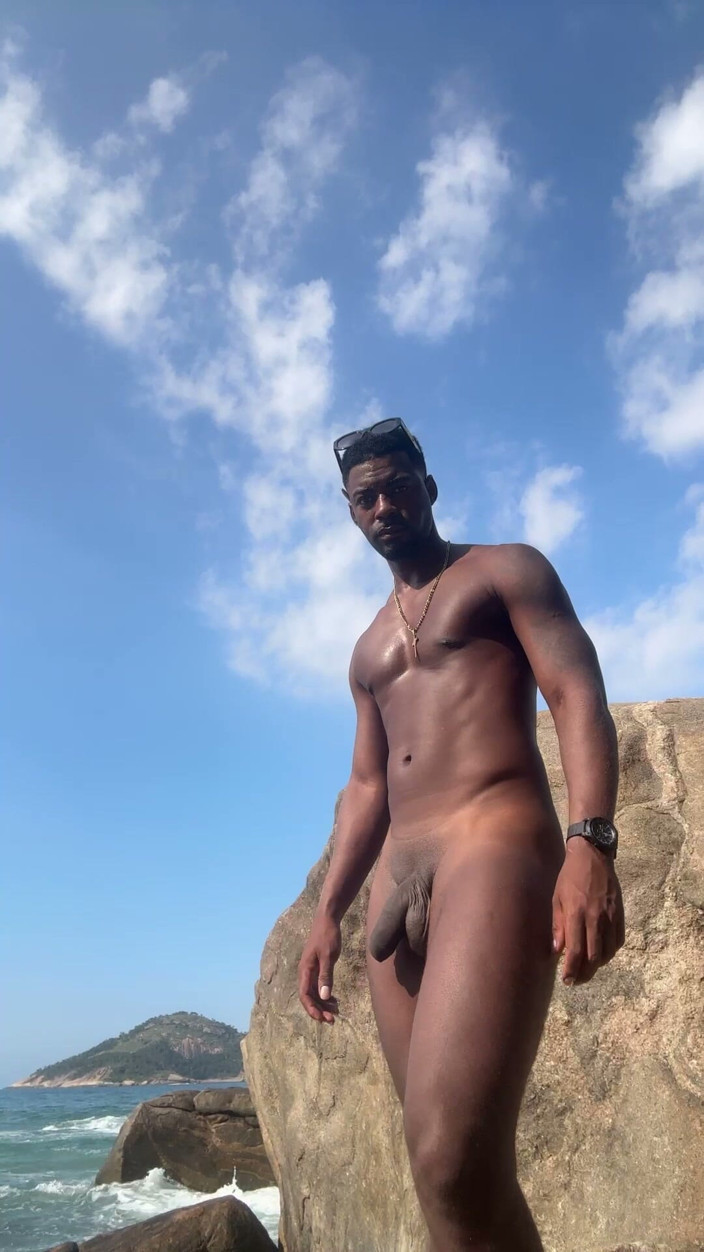 Marlon Costa Official: Pissing on the Beach BBC Hard Cock