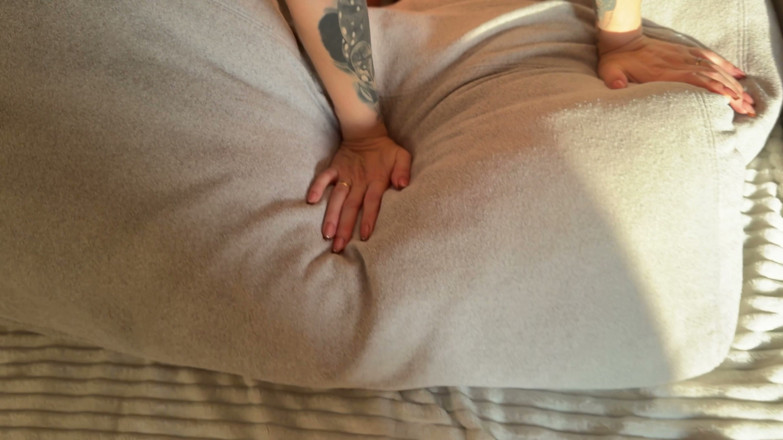 Vik1one: She Positioned Her Ass Beautifully for My Cock.