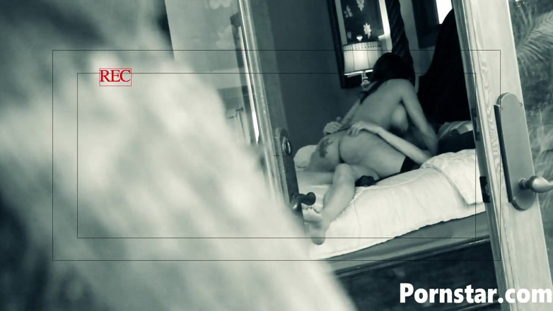 Pornstars: Райлін з великими цицьками анально відтрахана Марком Вудом