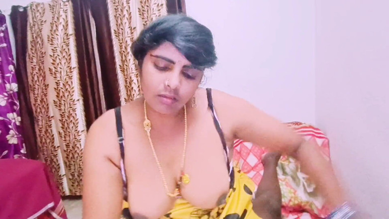 Telugu honey lips: Sesso hardcore indiano. Telugu dice osceni.