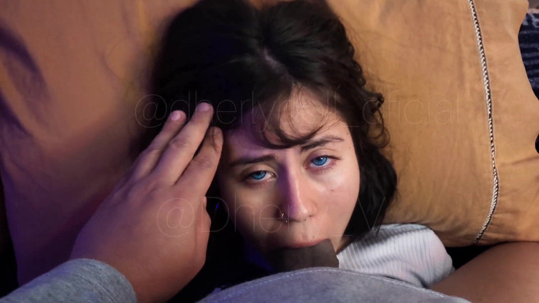 DherlyDoll: 你想要一个顺从的漂亮荡妇吗？