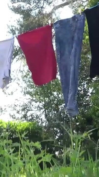Moly ve ev işlerini bilirsin, her zaman eğlenceli yapmayı sever