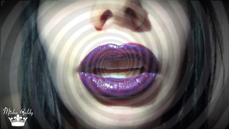 Goddess Misha Goldy: My Purple Magic Lips Making You Crazy