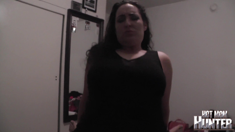 Hot mom hunter: Rekaman seks anal pov