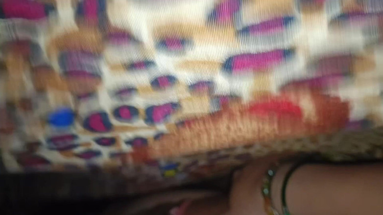 Catchybusty: Nimeni nu este în casă, partea 1