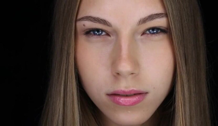 Watch4beauty: Abby's Portrait