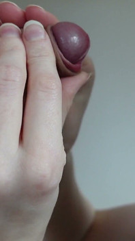 Feticcio Di Prepuzio E Primo Piano Pompino Con Sperma in Bocca