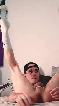 Tiefer dildofick! Volles, unbeschnittenes video, show - barebastian