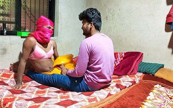 Indian Hijraji: Індійська Пуджа Шимел отримала подарунок від свого хлопця, тому Пуджа Шимел була щаслива і дала їй дупу - хінді голос