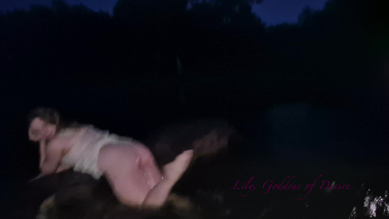 Lily, Goddess of Desire: Once Again, You Encounter a Water Temptress