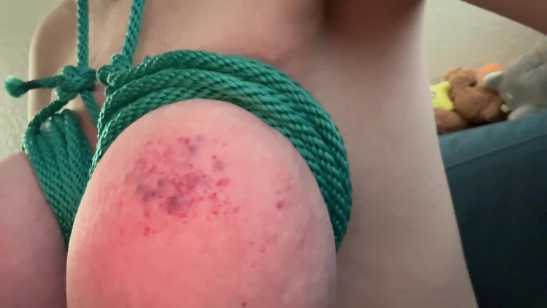 Hot potato girl: Hurting My Tied up Tits