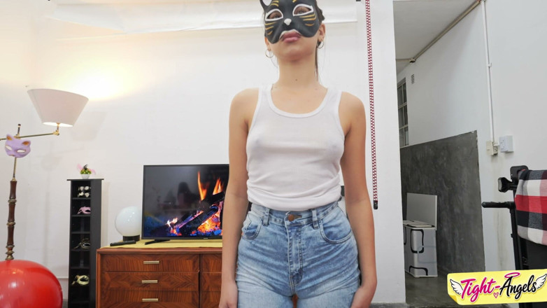 Tight Angels: Camila 001 - Tight-angels - Amazing Puffy Cameltoe Mound, Puffy Nipples and Incredible...