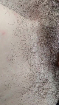 Tıraşsız amcık güneşleniyor ve klitoris zonklayan kadın orgazmı Rus orta yaşlı seksi kadın ginnagg
