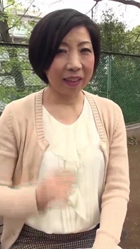 Do You Dislike 60 Year Old Lady? the Last Av Performance of Her Life. a Mature Woman Who Gets Penetrated in Her Deepest Vagina 5