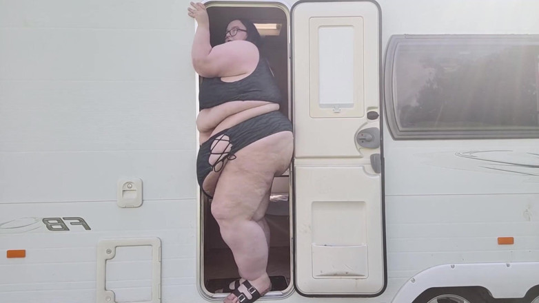 SSBBWLadyBrads: Caravan tiny door part 2
