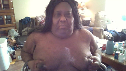 WGP-Gay: Needles in Tits