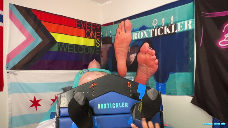 Ticklish Chubs: Matt verdraagt een uitputtende kieteling