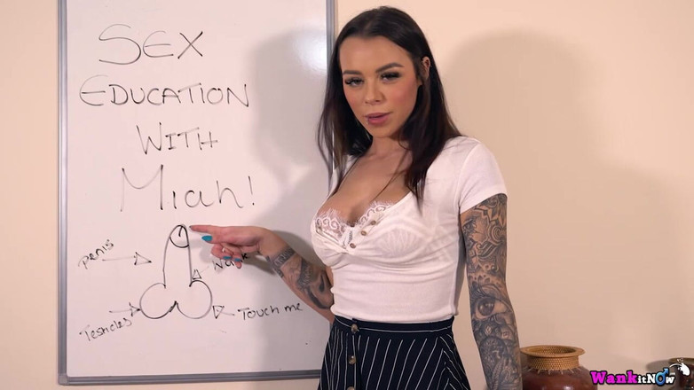 Wank it Now: Miah S - thủ dâm với Miah