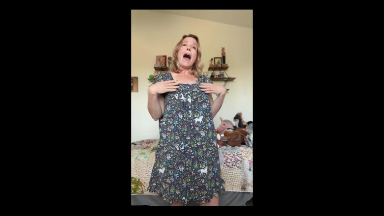 Jane Cane: 韦德发誓这个睡衣让我完全不可操