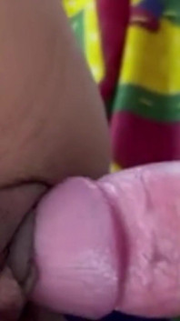 Iubitei indiene timide îi place când o fac futai cu degetul în pizda ei virgină