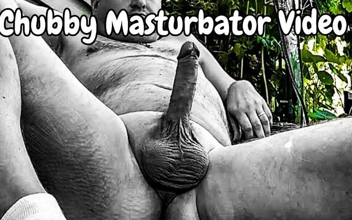Chubby Masturbator: Solo masturbando no chuveiro