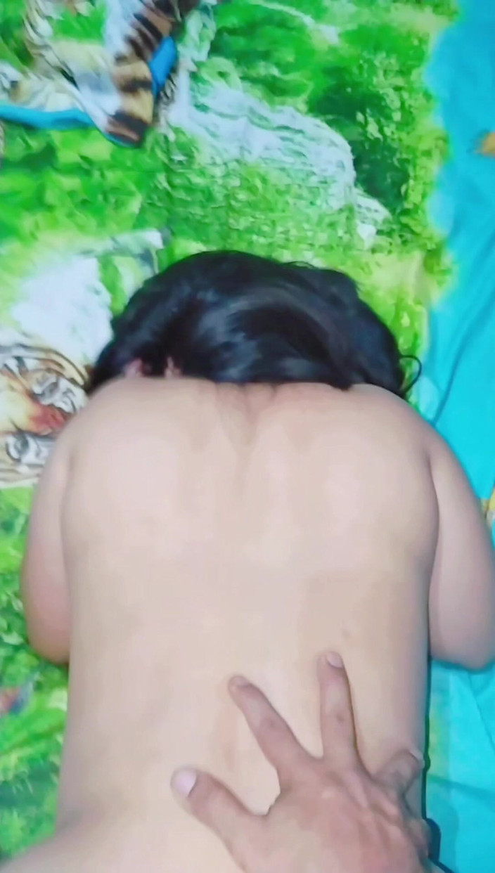 Pasutri indo: 後背位の配給を求める隣人の妻