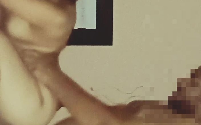 Hot Sis: Latika horney sult sert üvey erkek kardeş amına boşalıyor