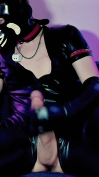 Solo Cam Slow Tease Builds Electric Tension