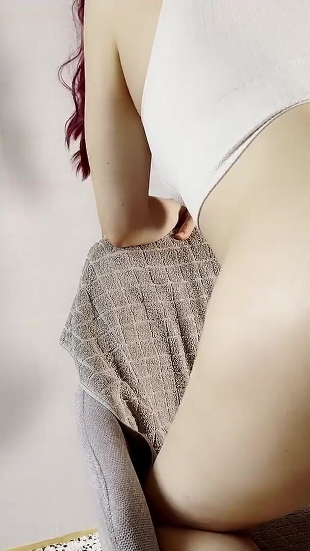 Cuckold Husband Has to Watch Very Closely as His Pregnant Wife Is Taken Bareback (Possibly neighbours) Cuckold Husband Has to Watch Very Closely as His Pregnant Wife Is Taken Bareback (Possibly neighbours)