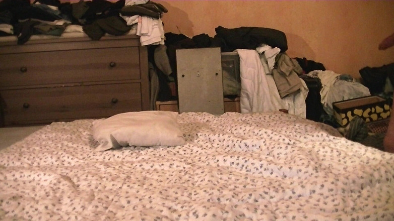 Mark Hannes: 裸床驼峰手淫