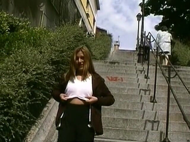 Java Consulting: Hairy French chick anally banged outdoors
