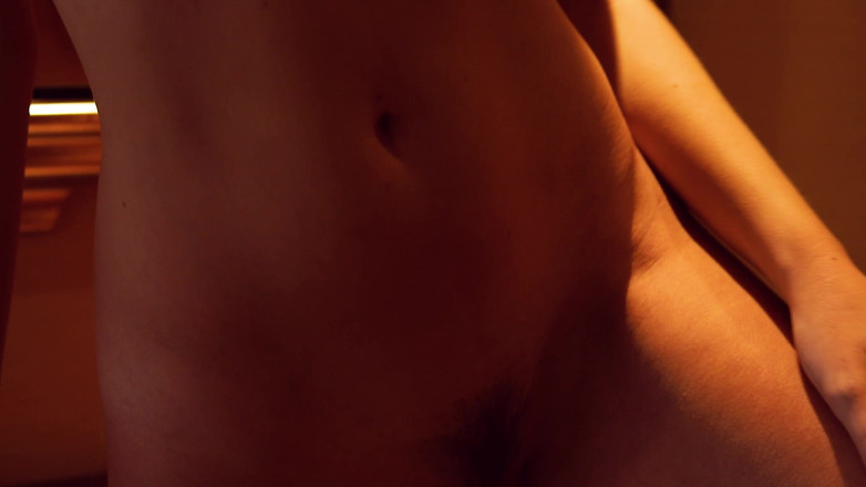 Black Label Magazine: Il vestito rosso