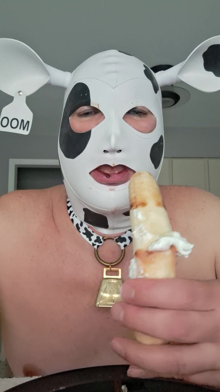 Victoria Lecherri: Hongerige Hongerige Hucow!