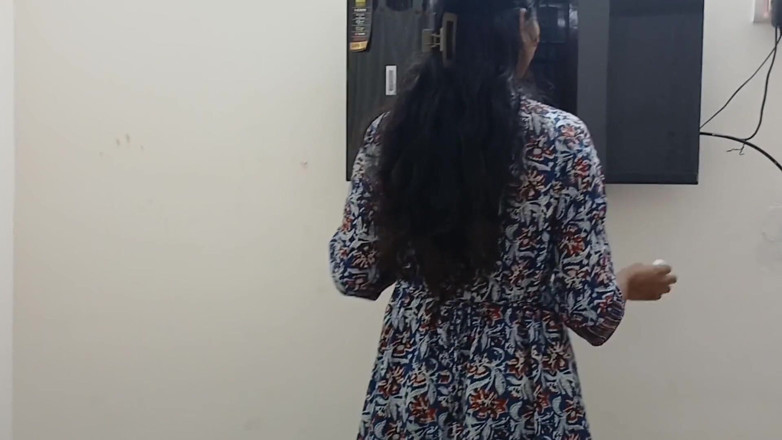 Apple Porn: Hot Thailand Maid Gave Best Service in Hotel Room